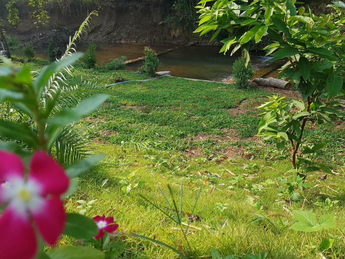 Tararin Hindad Hot Spring Resort Thong Pha Phum Exterior foto