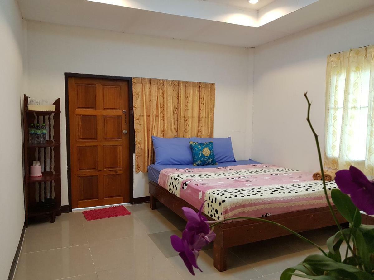 Tararin Hindad Hot Spring Resort Thong Pha Phum Exterior foto