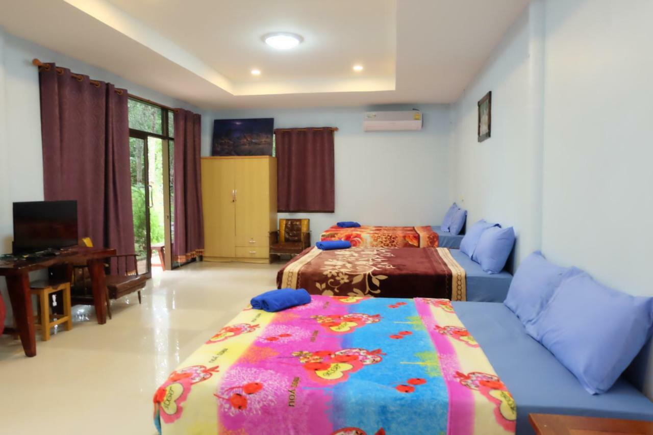 Tararin Hindad Hot Spring Resort Thong Pha Phum Exterior foto